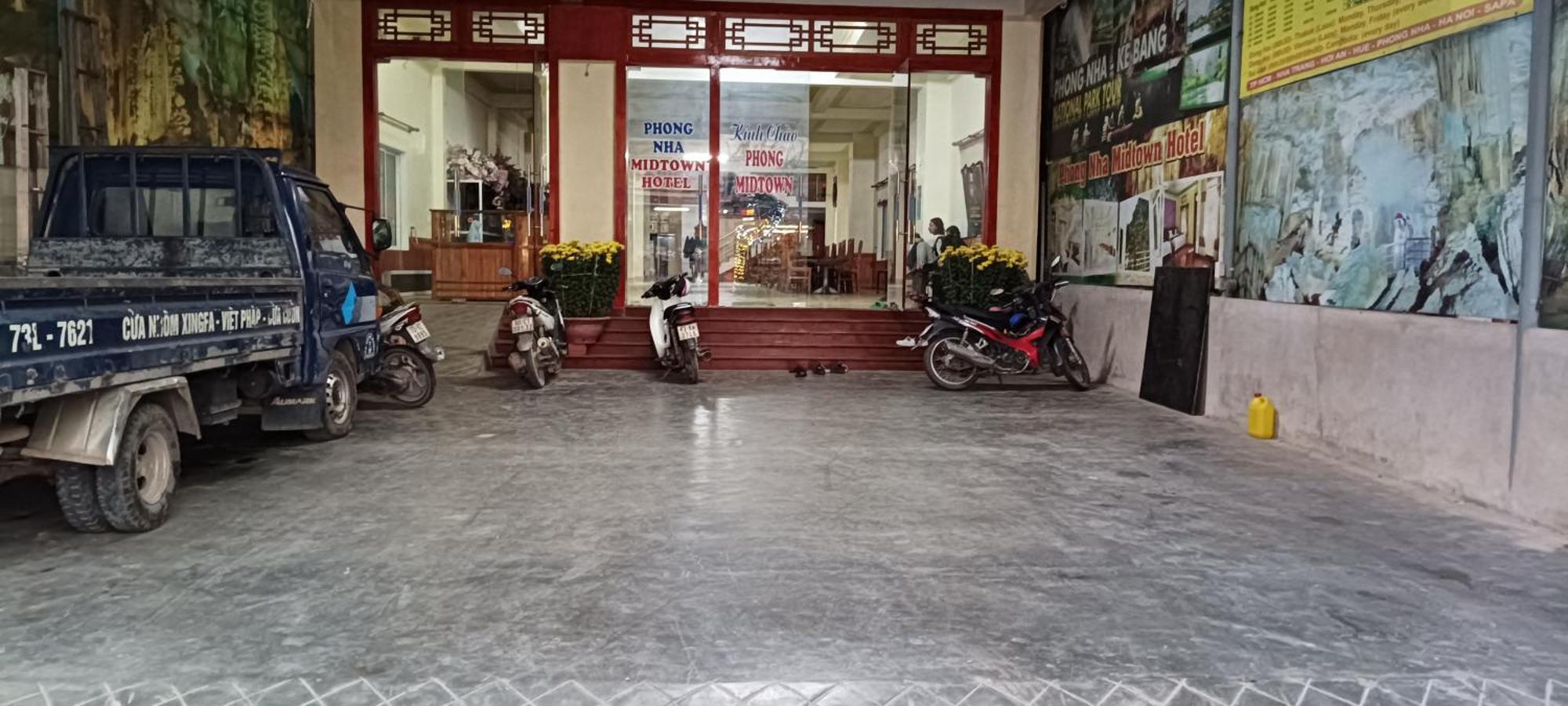 Cu Lac Phong Nha Midtown Hotel מראה חיצוני תמונה